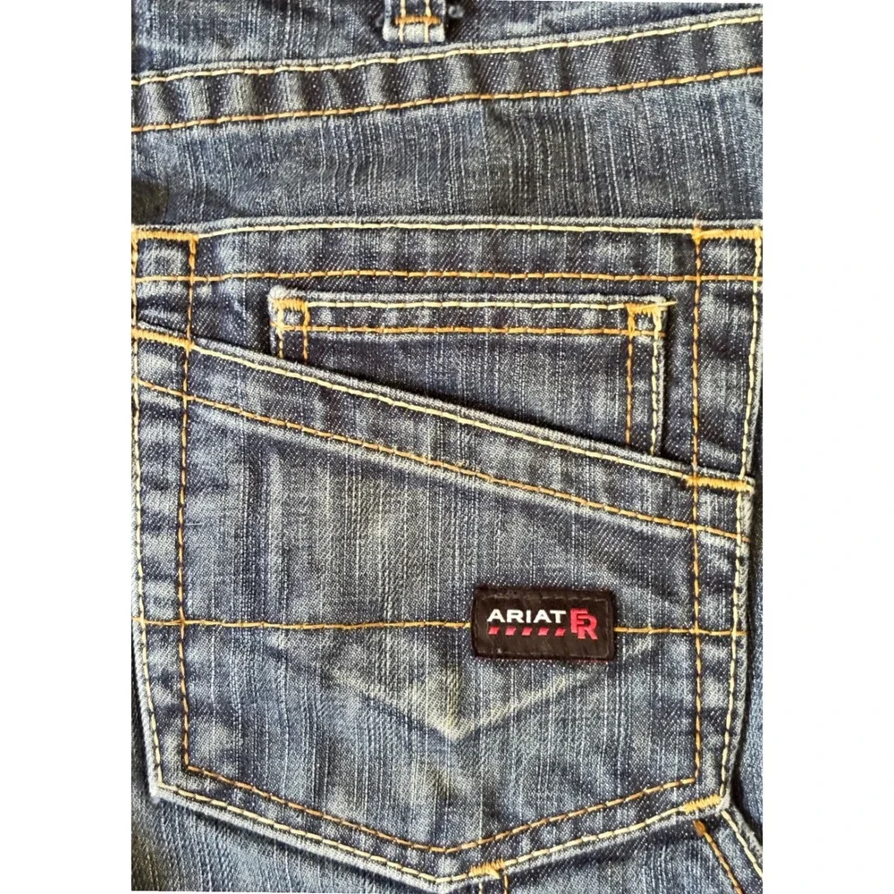 NWOT Ariat M4 Relaxed Boot Cut FR Jeans Mens 32x32 Blue Flame Resistant CAT 2